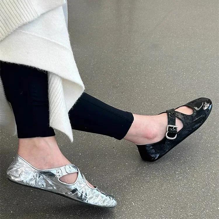 Fashion Cross belt buckle shoes for women with shallow round toe and comfortable lazy flat shoes