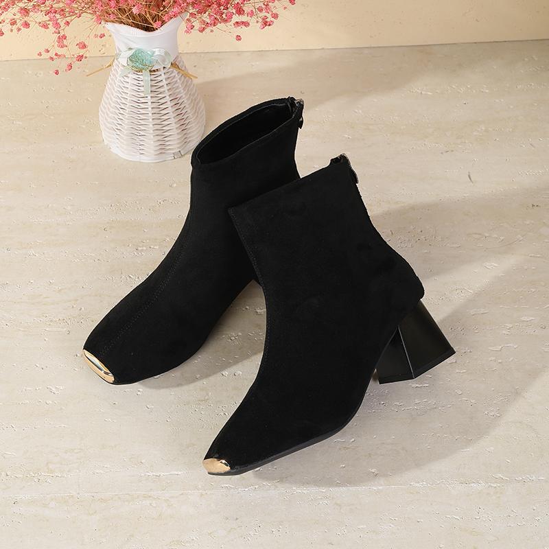 

Замшевые полусапожки против ударов для женщинОсень Новая модная обувь на толстом каблуке с металлическим квадратным носком средней высоты на эластичной голенище 35 чёрный