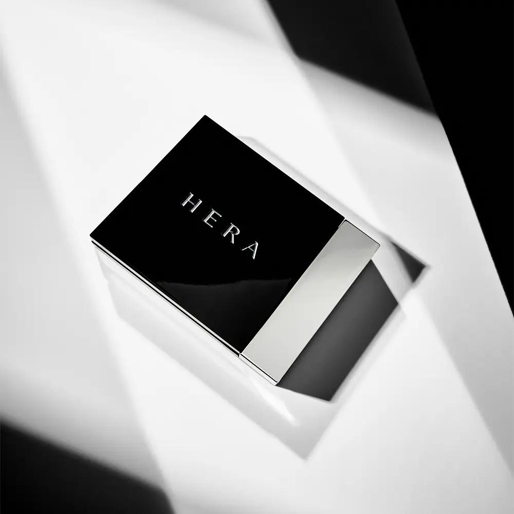 Hera Airy Powder Primer Lightweight Pore-Blurring Soft Matte Makeup Base 8.5g