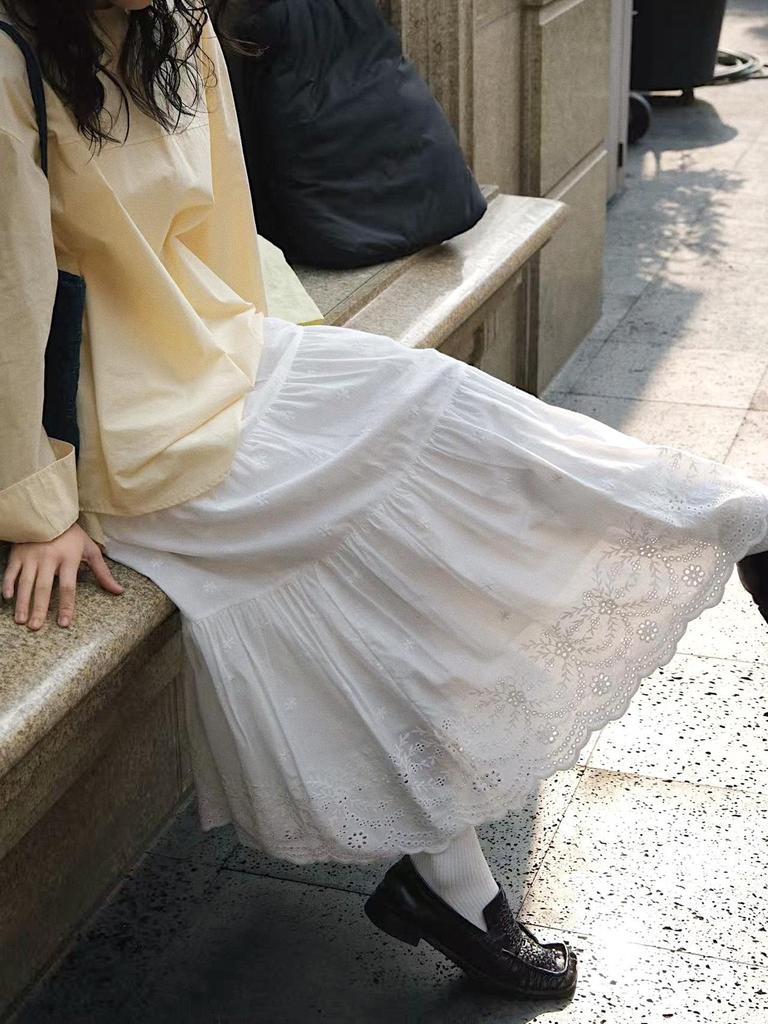 Louvre Bohemian Floral Hollow-Out Midi Skirt: Romantic, Elastic Waist, Loose Fit for Women