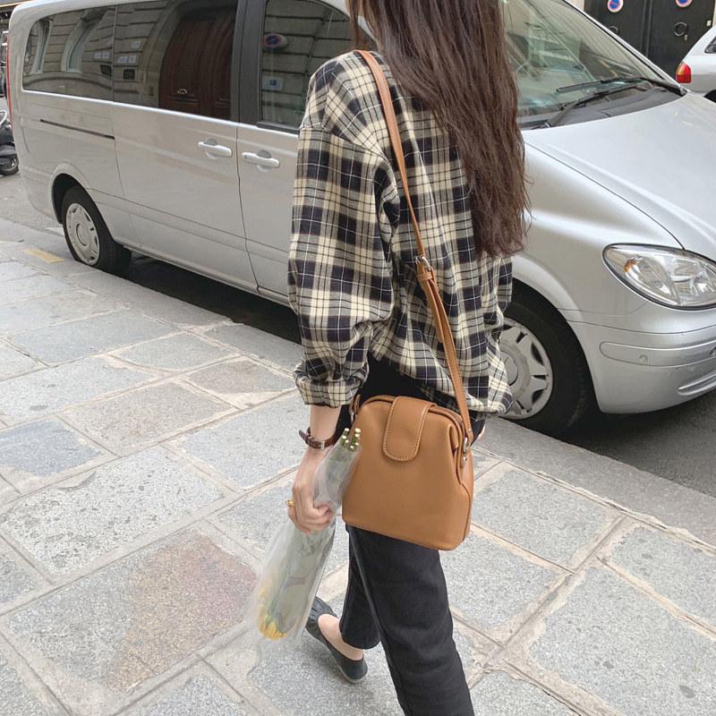 Dongdaemun Retro Minimalist Plaid Wide Sleeve Shirt for Women - Spring/Autumn 2025