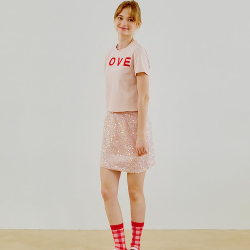 MONTH IN MONTH OUT check your socks_pink&red