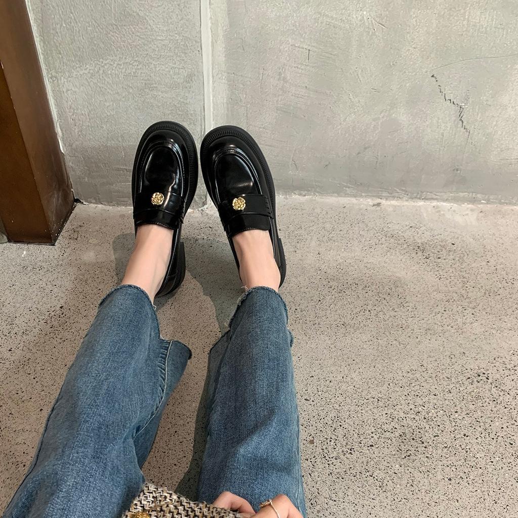 Cowhide Version~ Lazy Loafers Women's Single Shoes Camellia Love Small Gold Coin Buckle Thick-soled Leather Small Leather Shoes Autumn and Winter