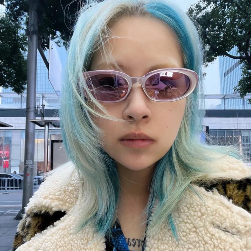 NeoRetro 20300 Hässliche Sonnenbrille C3 Spiegel Lila