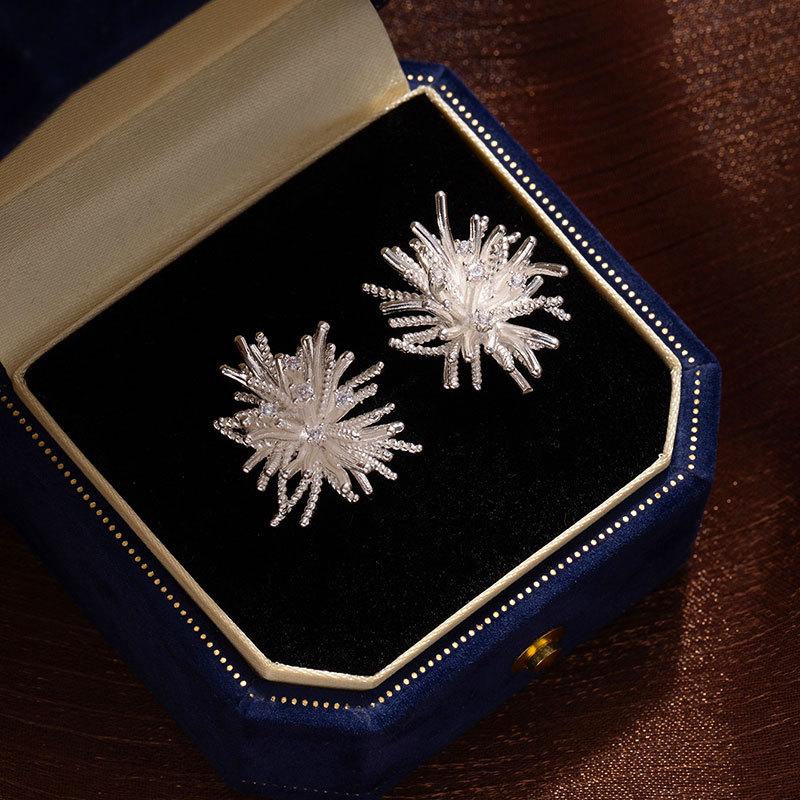 Dandelion Fireworks Earrings - High-end, Luxurious, Niche Style, Fashionable and Versatile Ear Jewelry  S4525