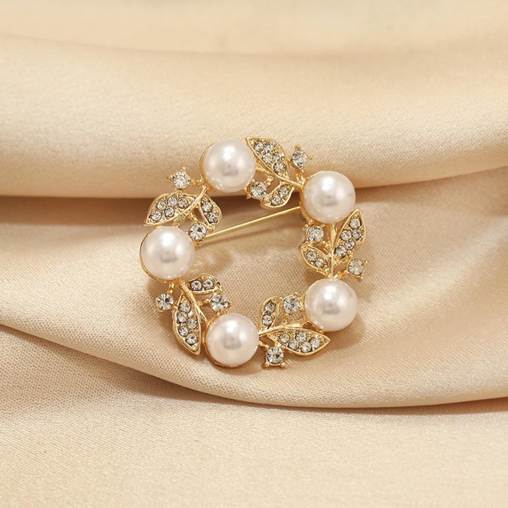

Golden Jewelry Pearl Clothing Accessories Fashion Brooch Men Women 13