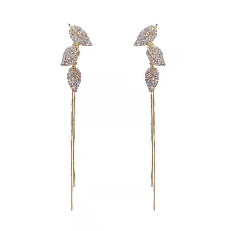 

Длинные серьги-кисточки Diamond Leaf двойной носки One Size золотой