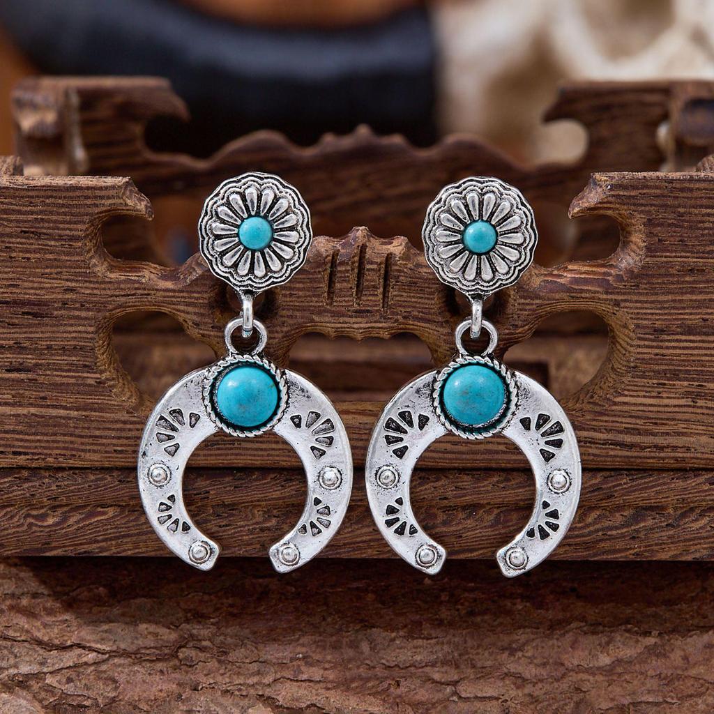 Retro Bohemian Western-Style Horseshoe Turquoise Dangle Earrings