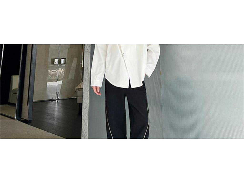 23 Spring/Summer Asymmetrical Metal-Decor Loose Casual Shirt S211-585