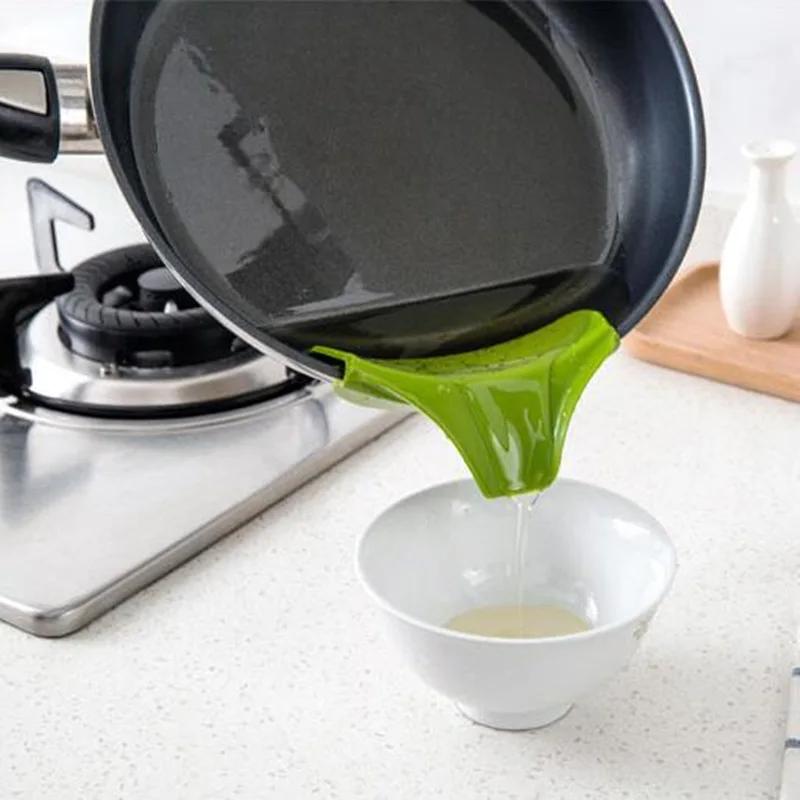 Silicone Funnel Kitchen Small Tools Anti-spill Drain Pans Round Rim Deflector Liquid Funnel Soup Diversion Cooking Tools