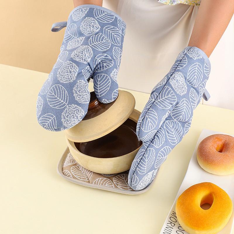 Heat Resistant Oven Gloves With Insulated Pad Set Baking Microwave Kitchen Use Cotton Linen Blend Modern Geometric Design