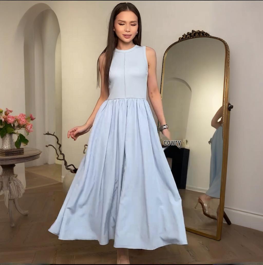 

2025 Европейское и американское женское платье без рукавов с круглым вырезом и молнией, с дизайном, подчеркивающим талию Medium светло-синий