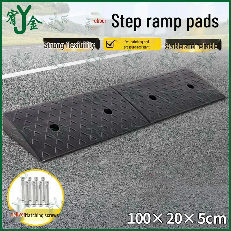 Heavy-Duty Rubber Curb Ramp