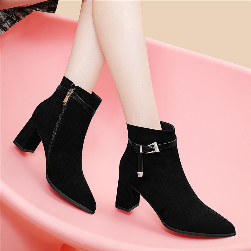 Pointed heels and fleece women's autumn and winter new side zipper black boots Martin boots shoes leather boots women