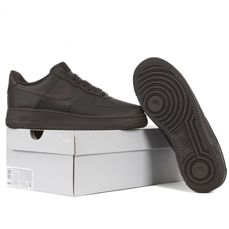 Nike Air Force 1 07
