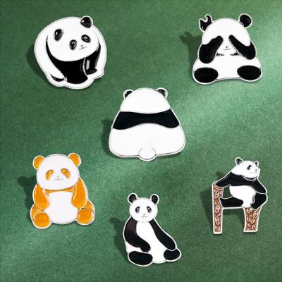 Roztomilé kreslené zvířátko Brož Pin Funny Kawaii Panda Lapel Pin Kovový Smaltovaný Batoh Oblečení Příslušenství Odznak Šperky