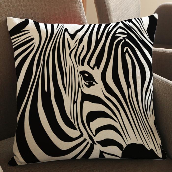 Wild Animal Style Decorative Cushion Cover African Zebra Elephant Giraffe Cotton Linen Square Throw Pillowcase Cojines 45X45Cm