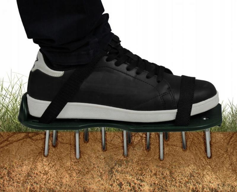 Gardenline Sandal Shoe Aerator with Spikes Lar0559