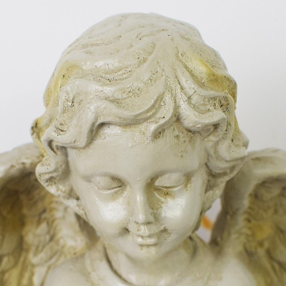 Praying Pose Resin Praying Angel Figurine Solar Powered Memorial Angel Porch Decoration