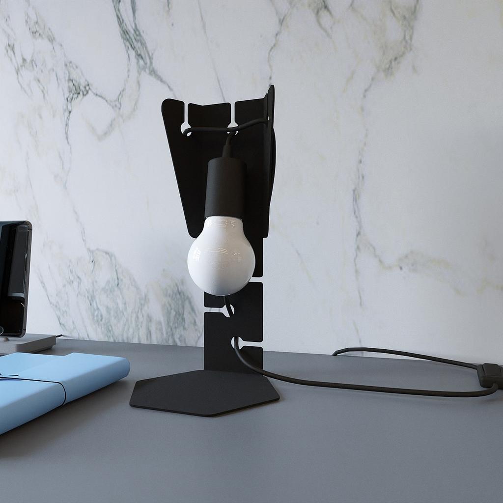 Arby desk lamp black