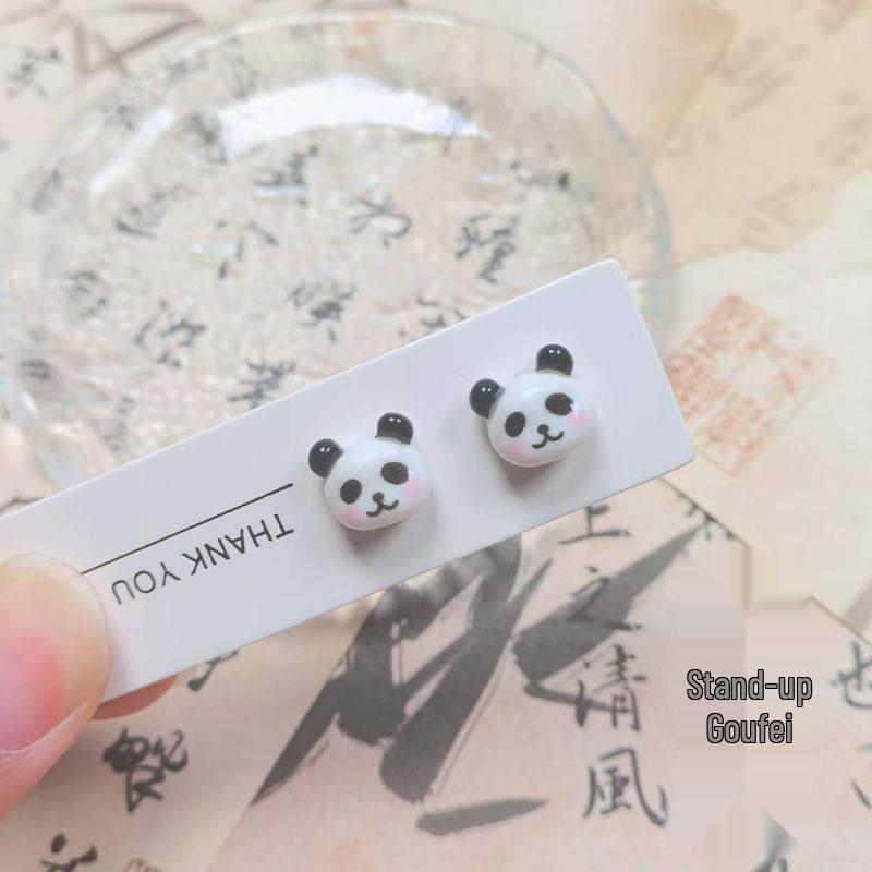 Adorable Panda Magnetic Ear Clips - No Piercing Required, Cartoon Style Girlish Heart Studs