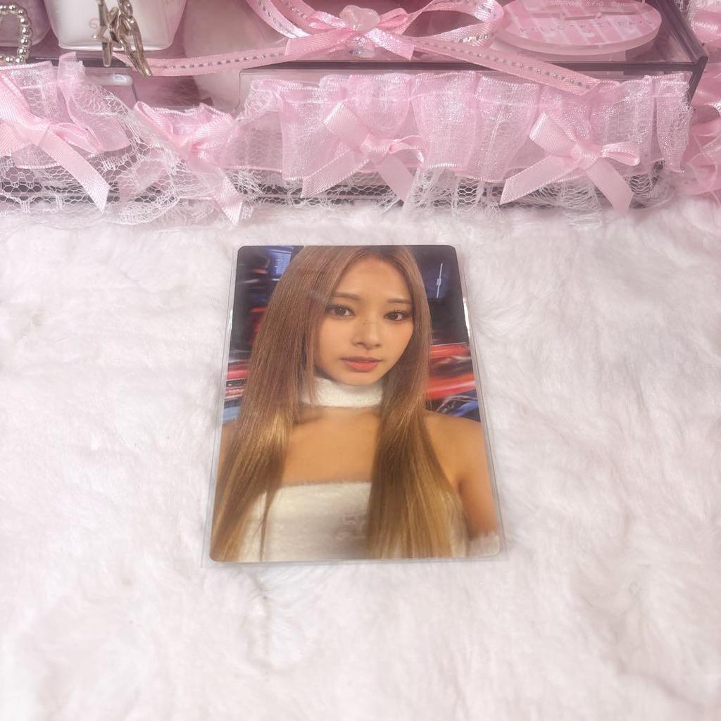 [USED] TWICE Tzuyu Ready to Be Sanok Trading Card