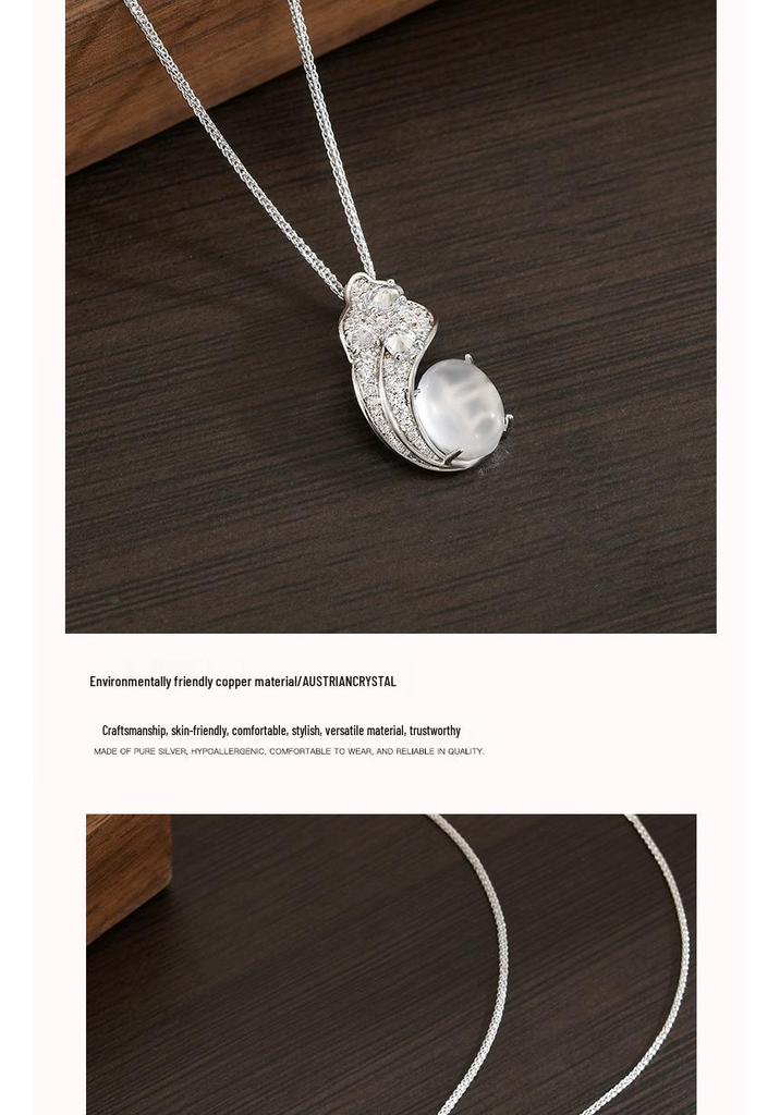 Ice-Clear Diamond Feather Pendant Necklace - Elegant Chinese Style Clavicle Chain Jewelry Gift