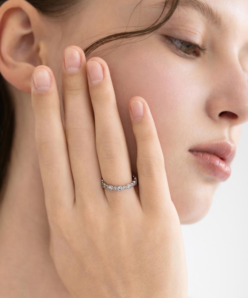 Tatiana Multi Flower Prong Cubic Ring Cr2802