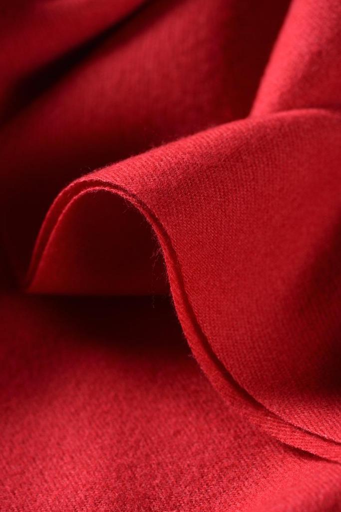 Chinese Zodiac Red Scarf with Logo - Perfect for Class Reunions and Annual Meetings, Gift-Ready with Embroidery and Printing Patterns.