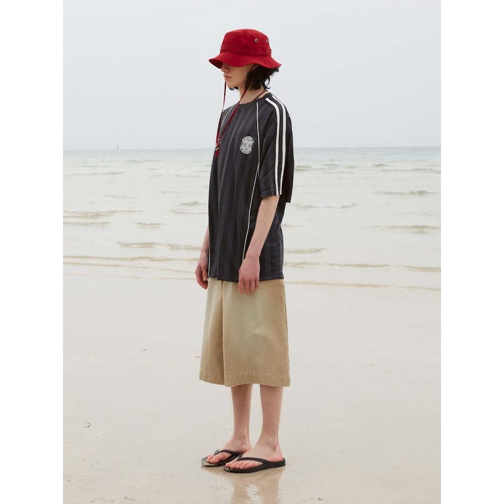 Saendeusaundeu (Unisex) Washed Color Denim Bermuda Shorts Beige