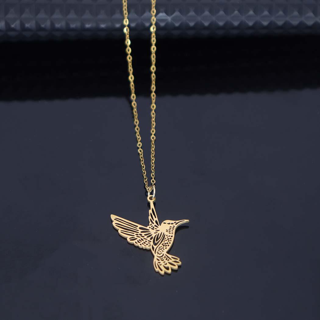 

Персоналізоване намисто з нержавіючої сталі «Маленький птах у польоті» з порожнистою підвіскою з титанової сталі золотий