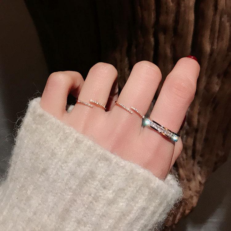 Fashion Luxury Pave Zirconia Crystal Ring Rose Gold Color Woman Gift Titanium Steel Zircon Never Fade Drop Shipping