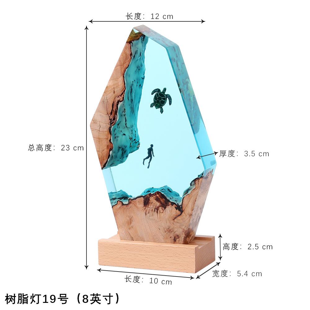 

NEW Creative Model Benetton Resin Handicraft Home Decor Tabletop Ornament Resin Lamp Set Commemorative Gift for The Living Room