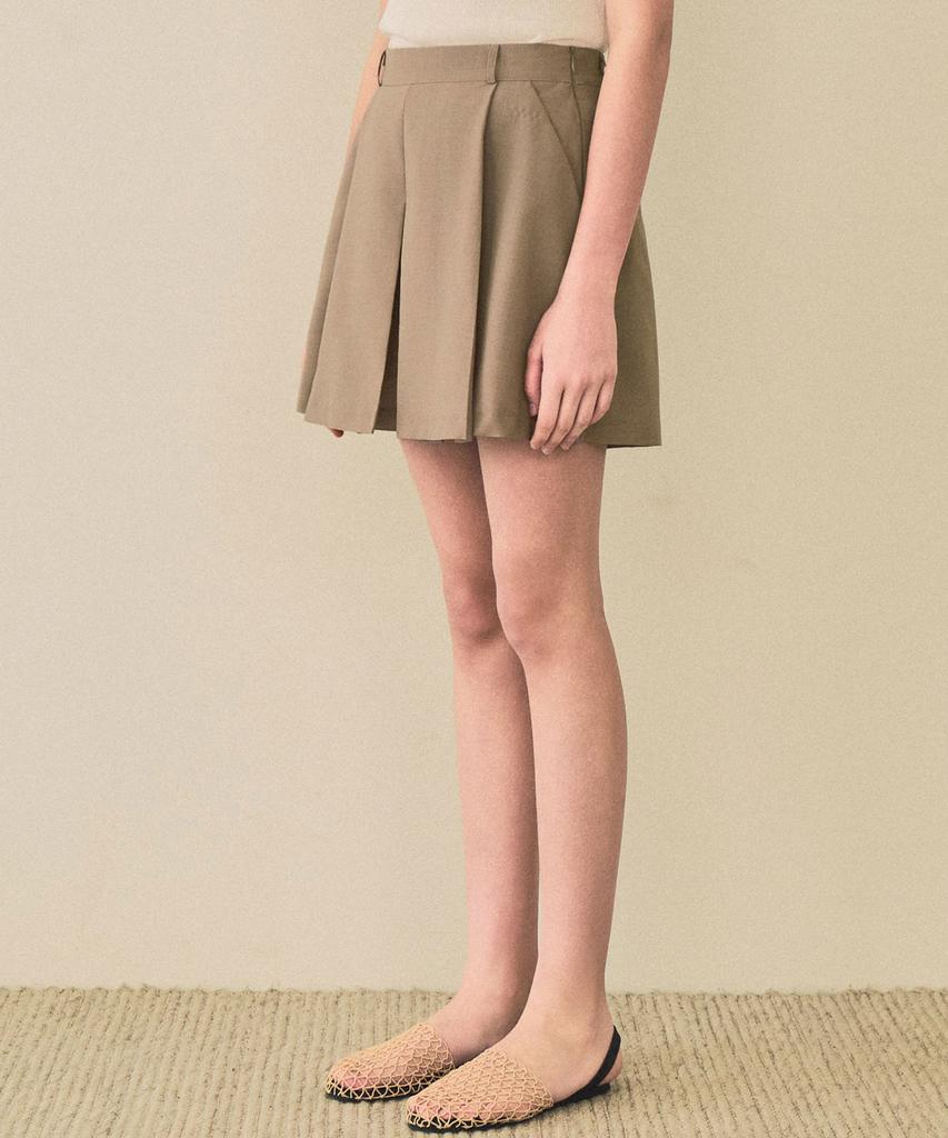 SLOWLOLLI Auren Pleats Half Pants_2 Colors