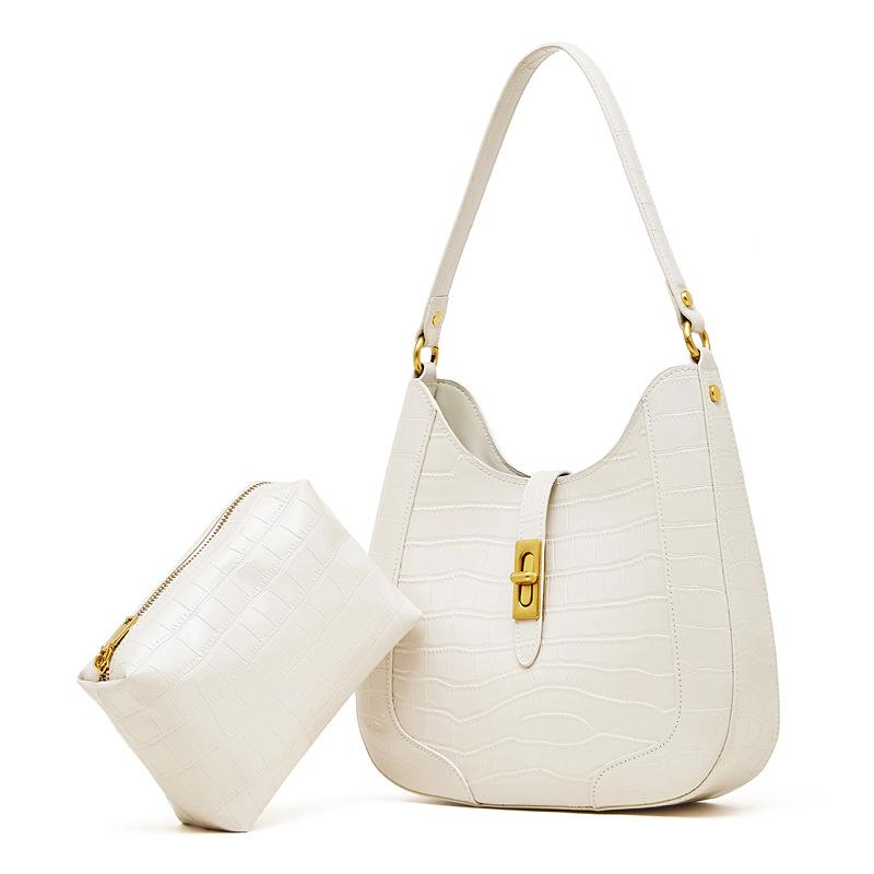 

Genuine leather niche design 2026 spring and summer new large-capacity crocodile pattern cow patent leather armpit bag women s shoulder messenger bag 27*7*21 middle and 26 sides