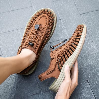 Sandali alla Moda da Uomo in Vera Pelle Scarpe Casual da Uomo Design Intrecciato Sandali da Spiaggia Scarpe da Passeggio per Coppie all'Aperto Scarpe da Acqua 2025