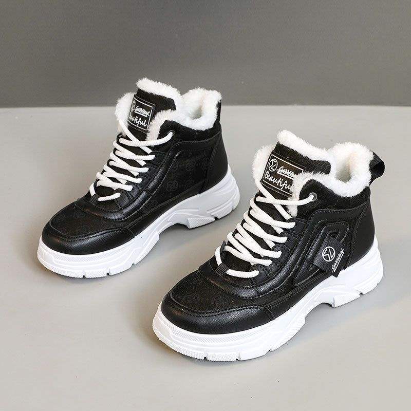 

The new 2025 autumn and winter Korean version of women s color matching and velvet medium-top snow boots and cotton shoes increase the height and ke 41 чорний