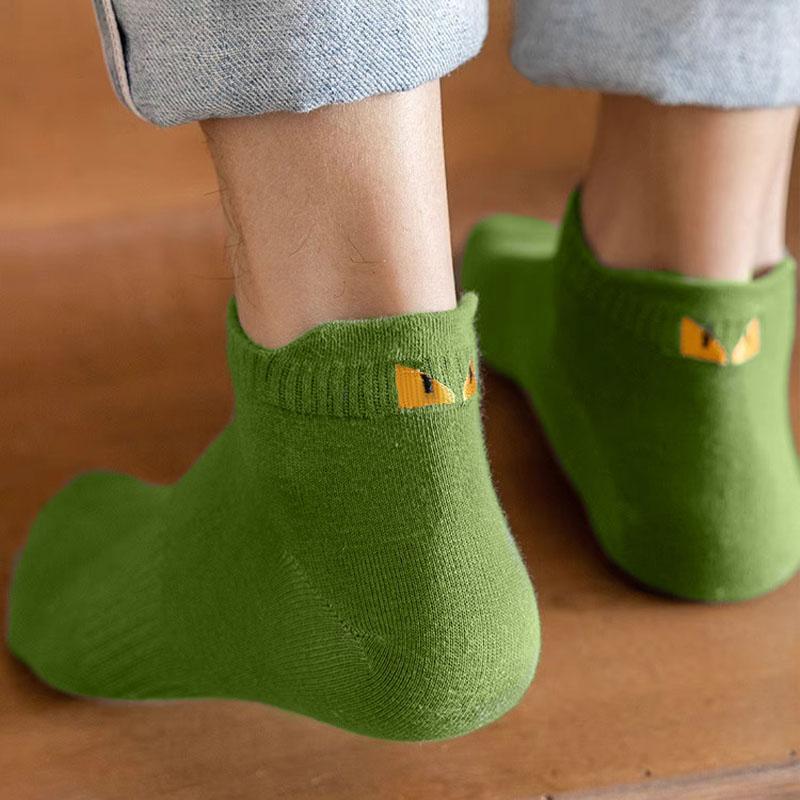 10 pairs of spring and fall can wear men's comfortable wear resistant with the cartoon series Demon earlift boat socks