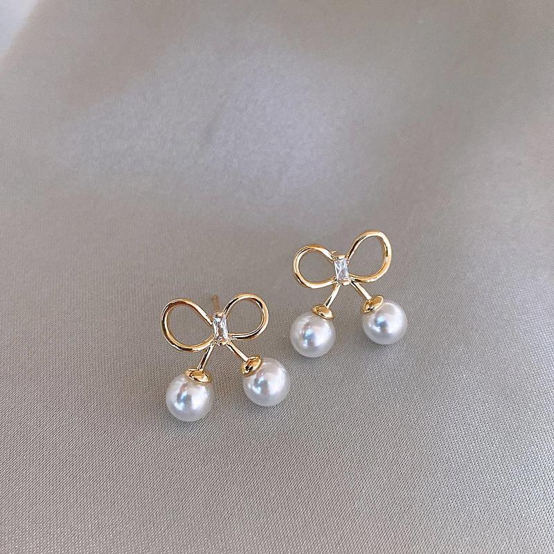 Bow Pearl Stud Earrings Compact Versatile Stud Earrings Fashion Temperament Earrings Women