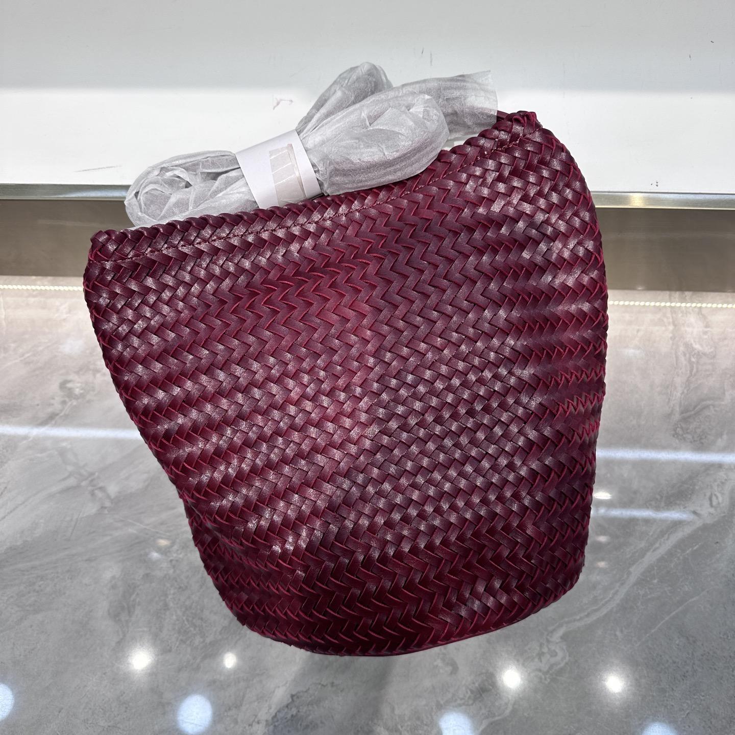 

Women s Bag Handbag Designer Luxury Woven Bag Knitting Handmade Bag PU Leather Shoulder Bucket Bag for Casual Stylish Ladies