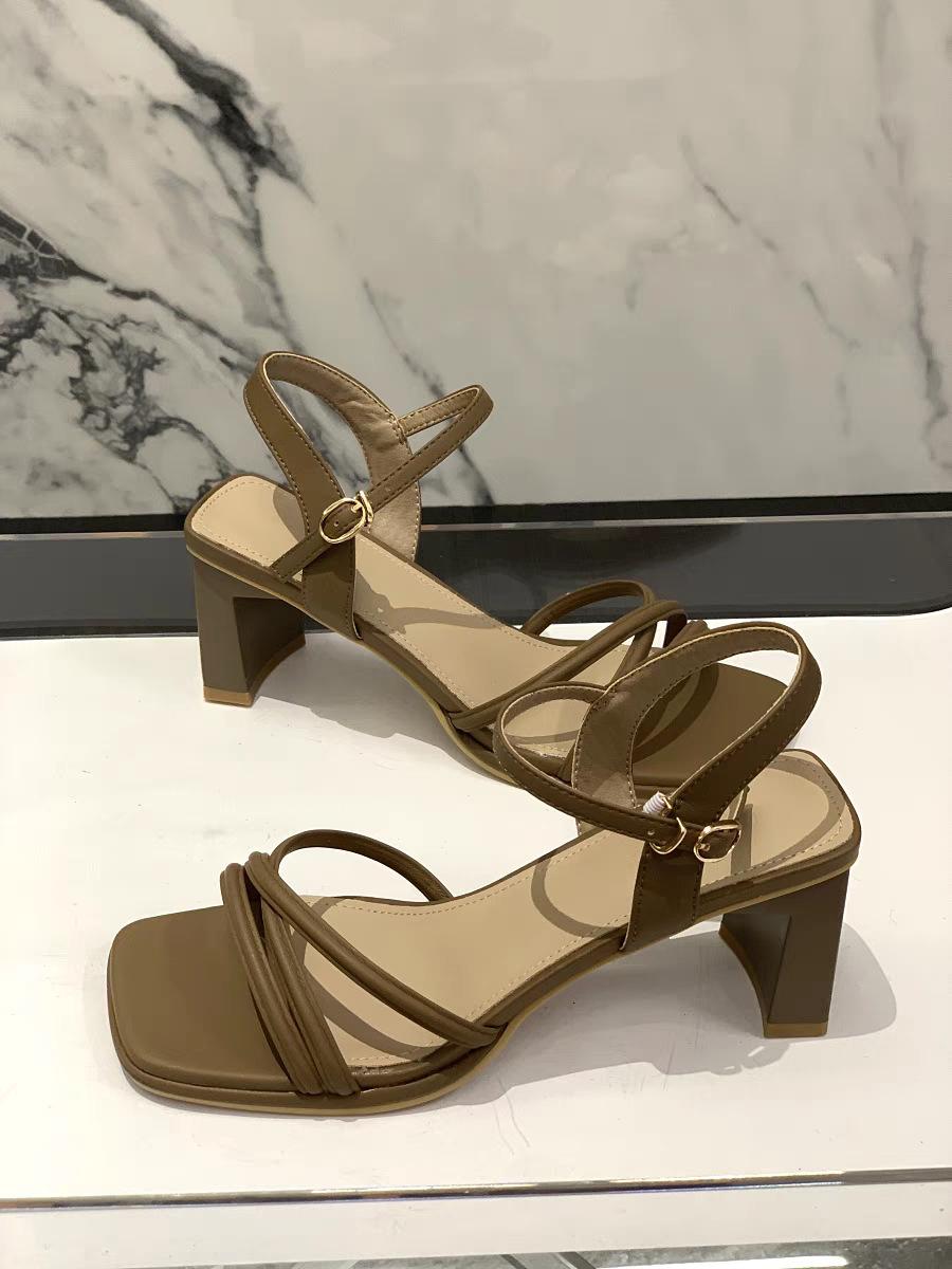 

2025 summer new fashion daily versatile non-slip fashion thick heel high heels casual high heel sandals 40 хакі