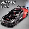 1/24 Nissan GT-R GTR R35 Stop Metalu Samochód Sportowy Model Odlewany Metal Pojazdy Wyścigowe Model Samochodu Dźwięk i Światło Z Spryskiwaniem Zabawka Dla Dzieci Prezent