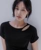 Memua Ring Twist Cap Sleeve T-Shirt