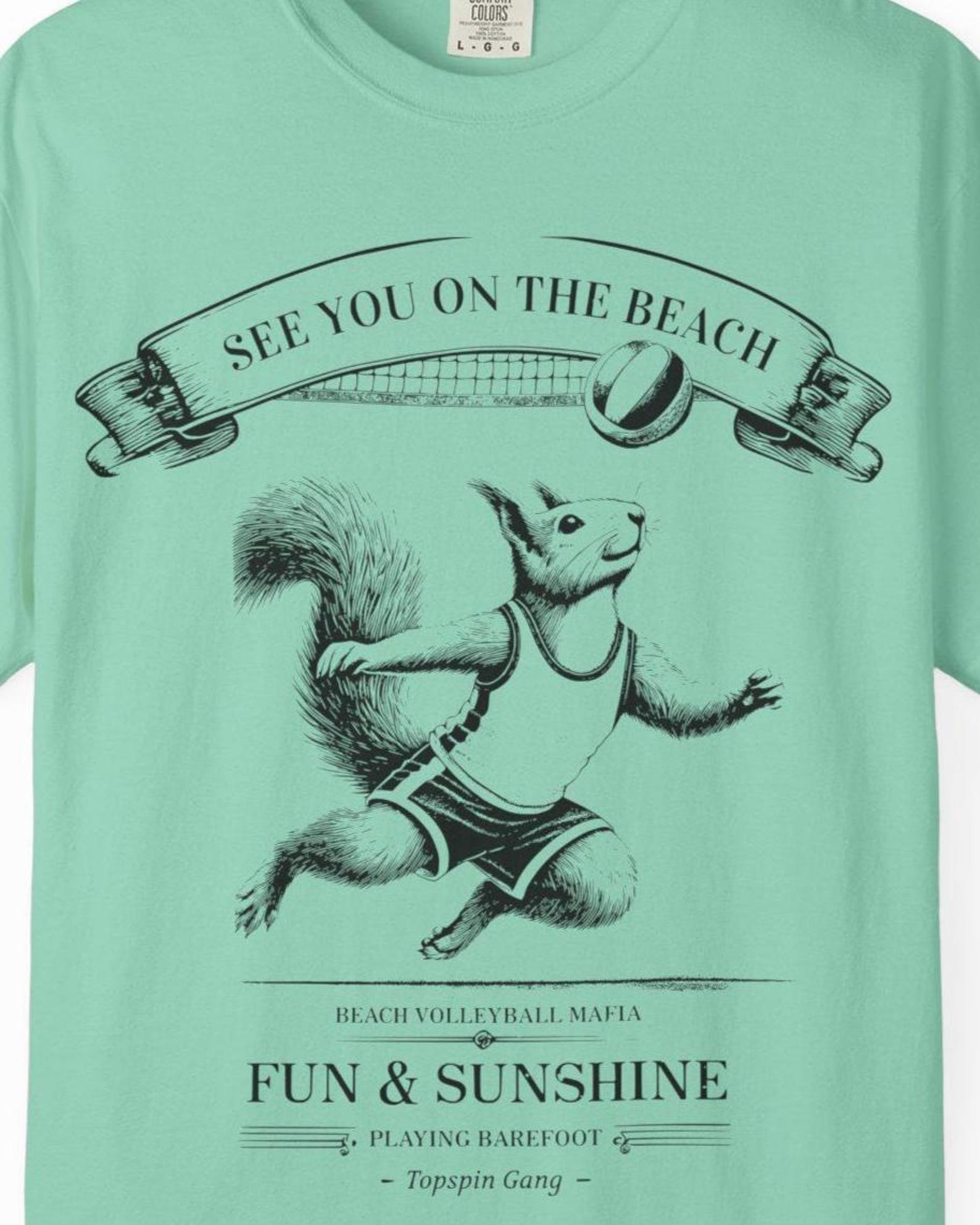 Vintage Beach Volleyball Squirrel T-Shirt: Retro Summer Tee XL