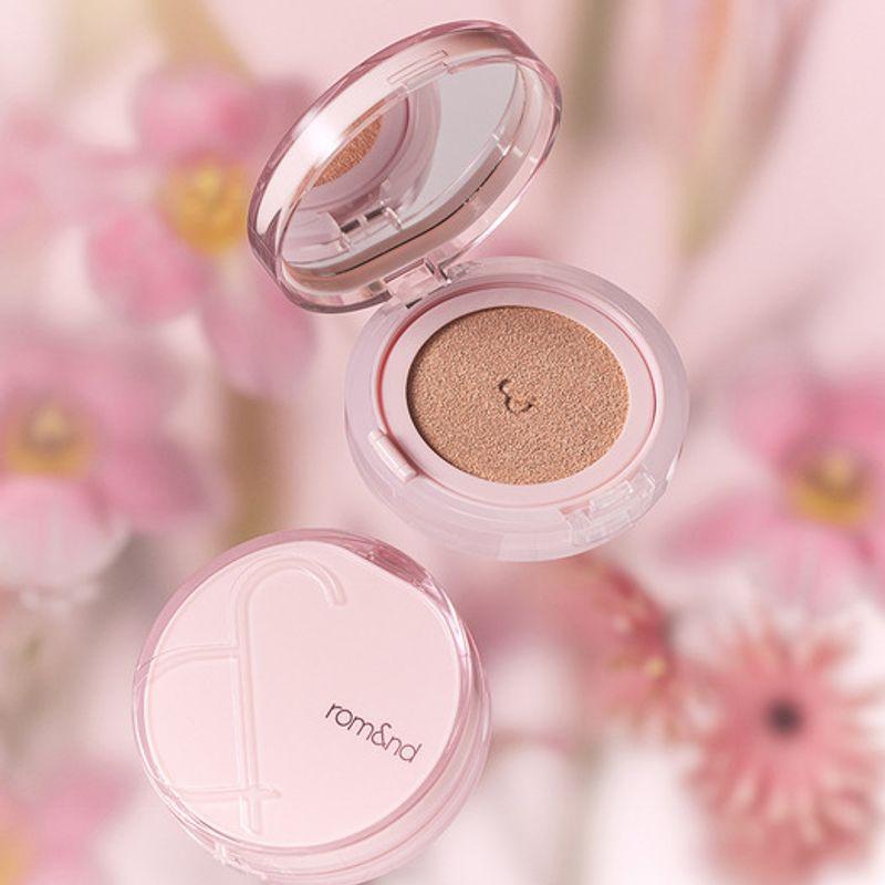 Bloom in Coverfit Cushion