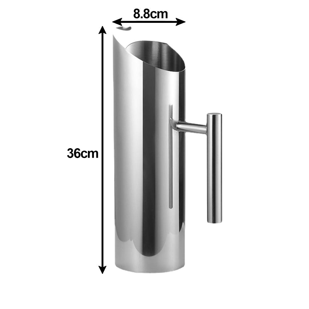Elegant Stainless Steel Water Jug for Cold Beverages Ergonomic Design for Easy Pouring in Cafes and Restaurants
