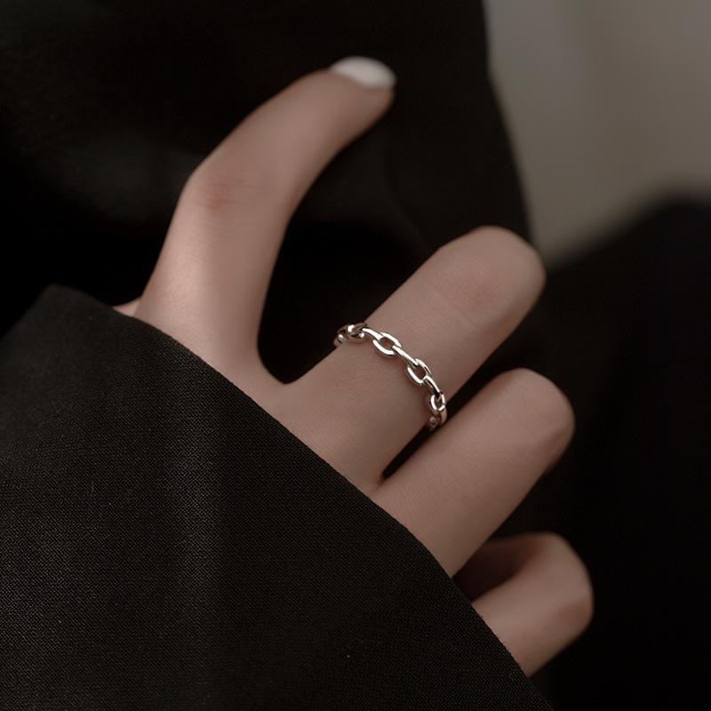 Korean Style Hollow Open Adjustable Women's Chain Ring - Trendy, Fashionable, Stackable Index Finger Ring