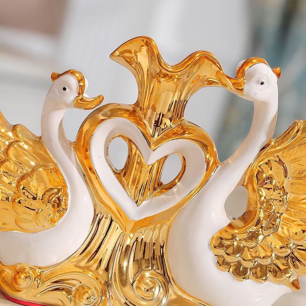 Gold-plated Swan Wedding Gift Ceramic Vase Ornaments Home Furnishing Decoration Crafts Livingroom Creative TV Table Figurines