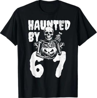 Divertente Scheletro di Halloween Perseguitato da 6 7 Meme Maglietta 100% Cotone Magliette Uomo Top