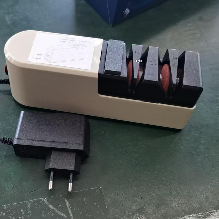 Tragbarer elektrischer Messer- und Scheren schärfer - Automatisches Mehrzweck-Küchenwerkzeug